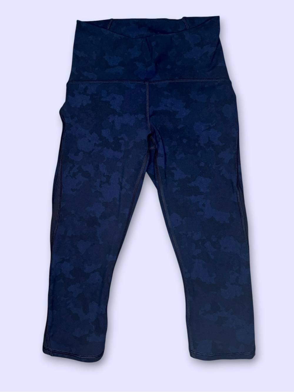 Lululemon Train Times Crop Leggings 17”
Camouflaged Midnight Navy Blue Black SZ4